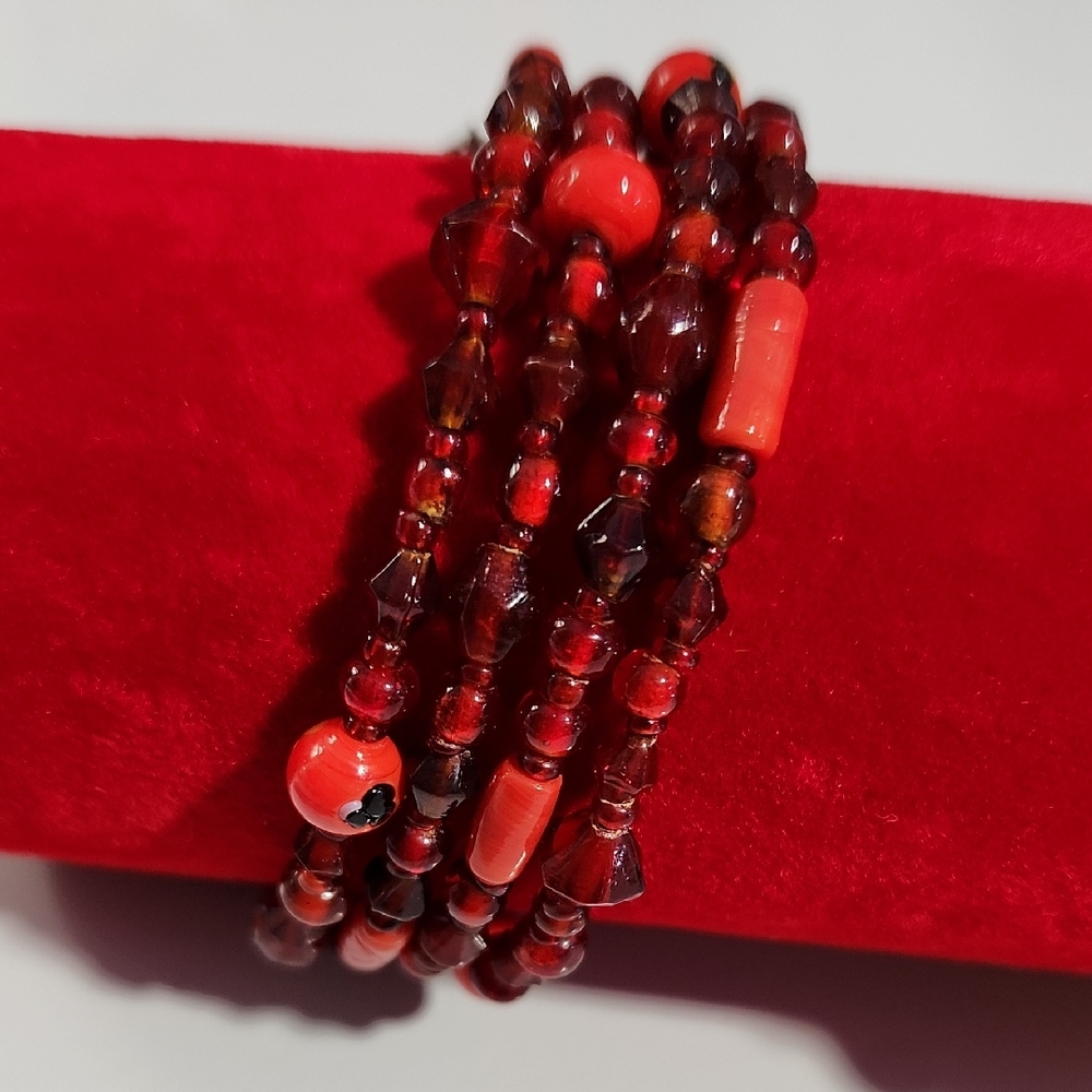 Elegant Red Glass Wire Wrap Stretch Beaded Bracelet